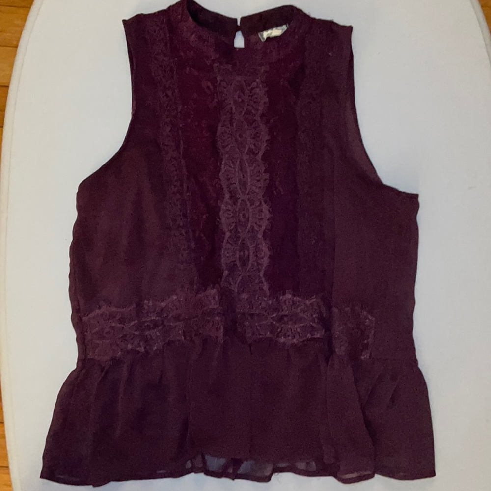 Burgundy blouse tank top with lace detail